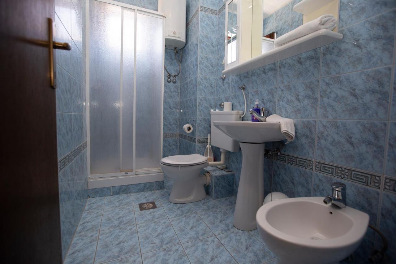 Villa Tomasovic Lokva Rogoznica Buitenkant foto